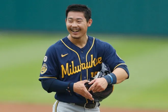 Keston Hiura